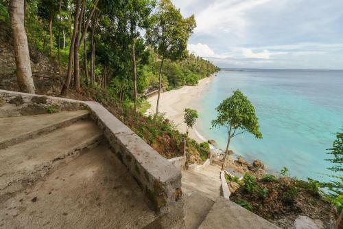 Hostal Reddoorz Syariah @ Sumur Tiga Beach Sabang