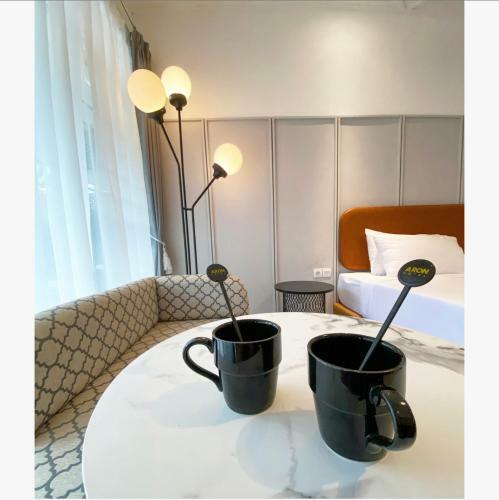 Aron Hotel