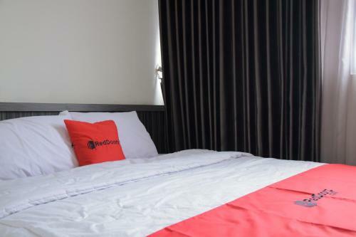 Hostal Reddoorz Near Gor Satria Purwokerto