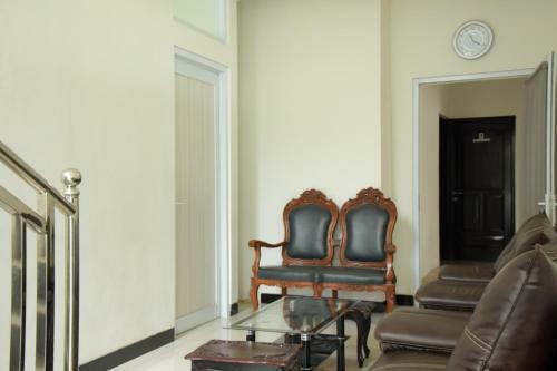 Hostal Reddoorz Near Gor Satria Purwokerto