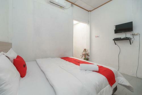 Hostal Reddoorz Syariah Near Paradiso Beach Sabang