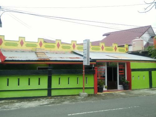 Hostal Reddoorz Syariah Near Paradiso Beach Sabang