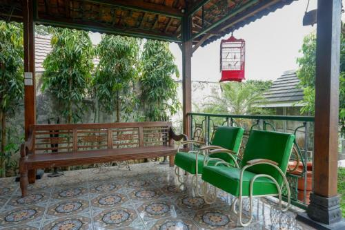 Hostal Reddoorz Plus Near Unsoed Purwokerto