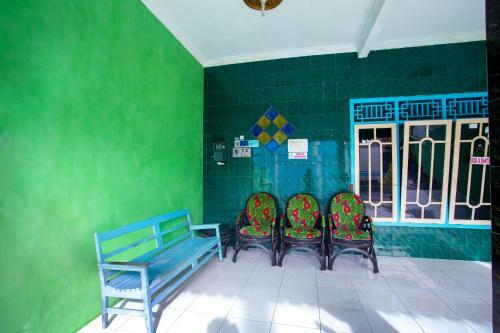 Spot On 2871 Hotel Budi