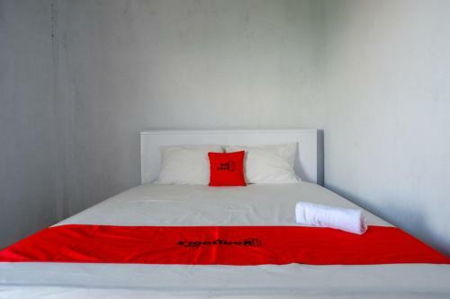 Hostal Reddoorz Near Stikes Toraja