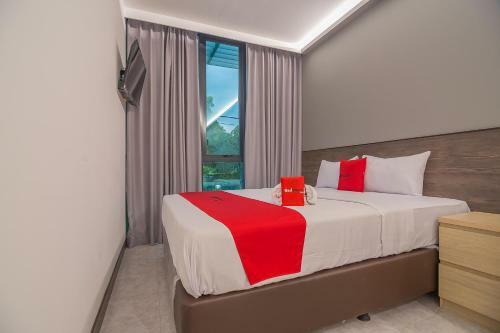 Hostal Reddoorz Near Taman Rejomulyo