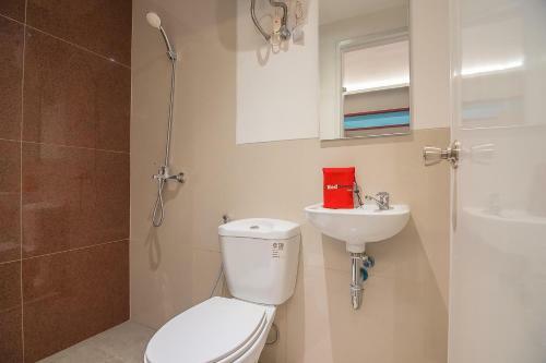 Hostal Reddoorz Near Taman Rejomulyo