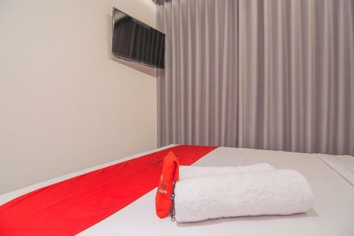 Hostal Reddoorz Near Taman Rejomulyo
