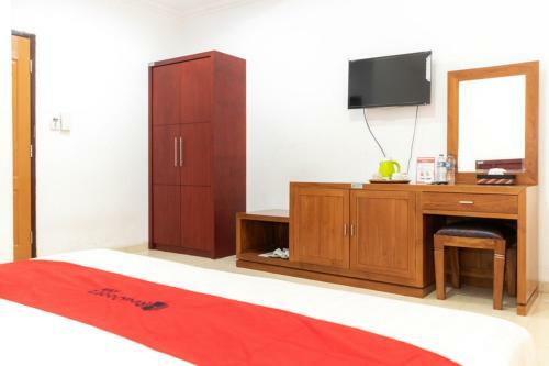 Hotel Reddoorz Plus Syariah Near Java Supermall Semarang 2