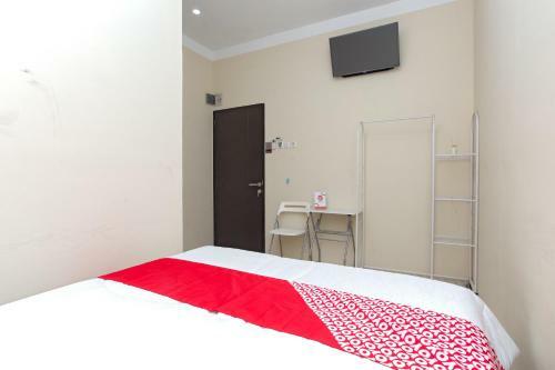 Hotel Oyo 2443 Innjoy Transm Banyumanik
