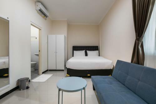 Hotel Oyo 3930 Griya Loka Syariah