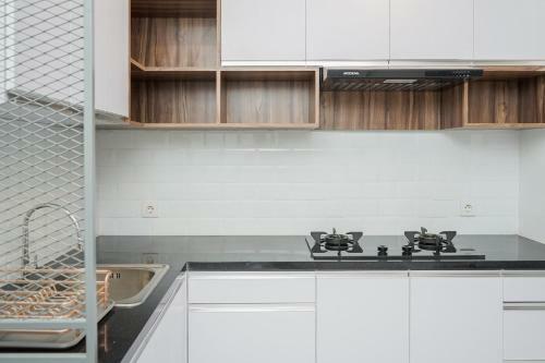 Premium Relaxing 2br At Casa de Parco Apartment By Travelio