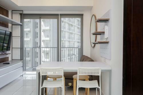 Premium Relaxing 2br At Casa de Parco Apartment By Travelio