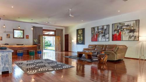 Blue Bamboo Villas