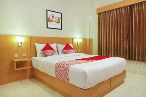 Oyo 902 Hotel Pondok Anggun