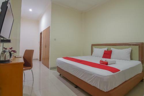 Hostal Reddoorz Near Ipdn 2