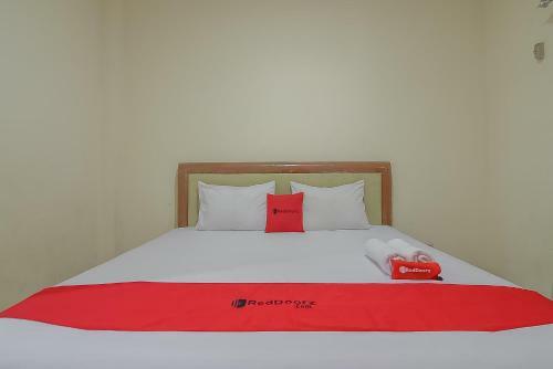 Hostal Reddoorz Near Ipdn 2