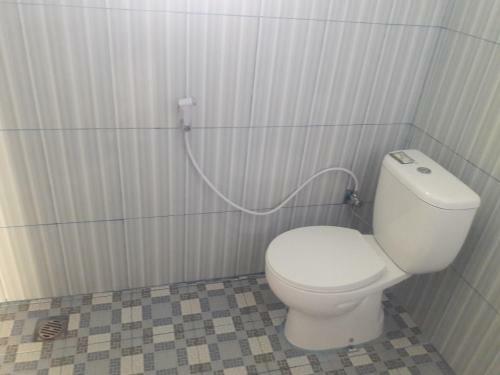 Hotel Oyo 2922 Wisma Kampoeng Ciherang Syariah