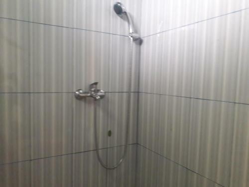 Hotel Oyo 2922 Wisma Kampoeng Ciherang Syariah