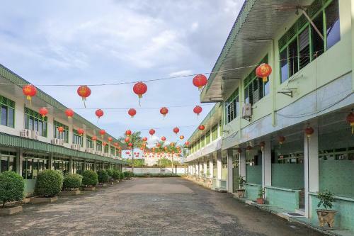 Oyo 3098 Hotel Sahabat Baru