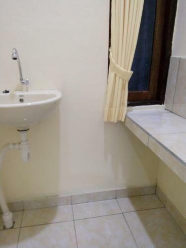 Hostal Homestay Alika