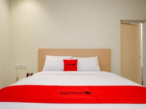 Hotel Reddoorz Near Exit Tol Banyumanik 2