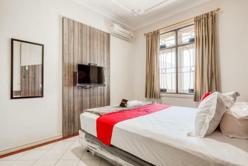 Hostal Reddoorz Near Untag Surabaya