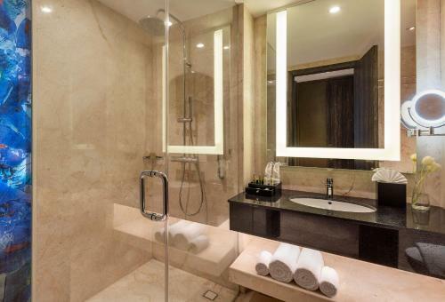 Hotel Doubletree By Hilton Surabaya
