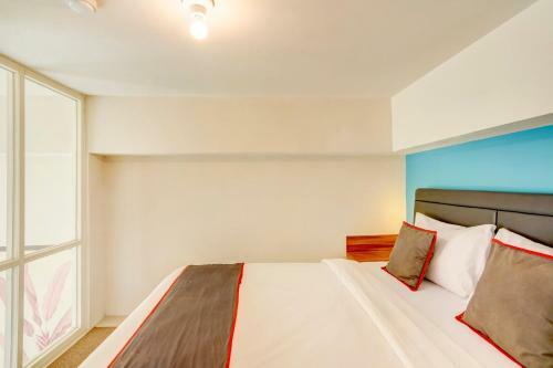 Hotel Collection O 30 Amega Crown Sub