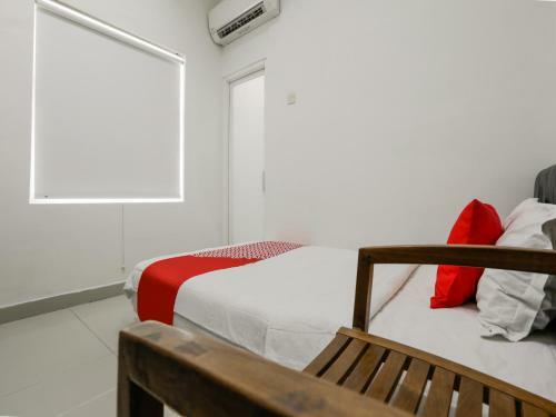 Hotel Oyo 3838 Tamansari Guest House
