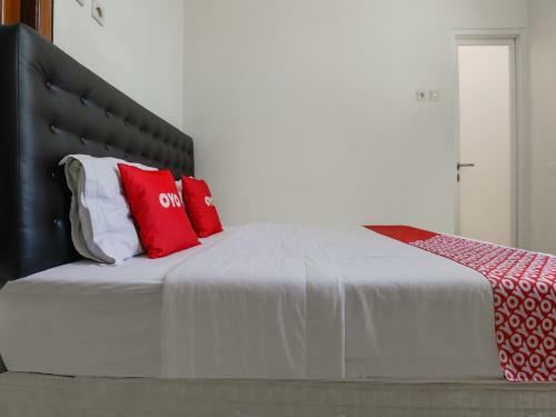 Hotel Oyo 3838 Tamansari Guest House