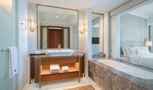 Hotel The Westin Surabaya