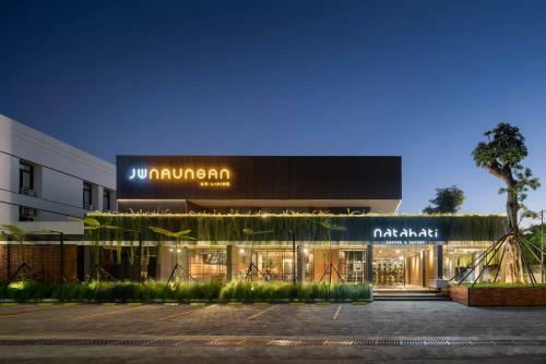 Hotel Jw Naungan Coliving