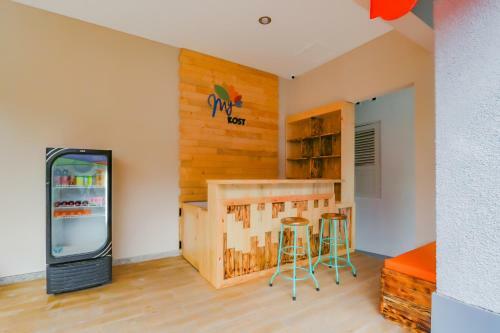Hotel Oyo 90256 My Kost