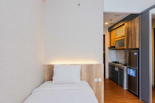 Stylish And Posh Studio Saveria Apartment By Travelio