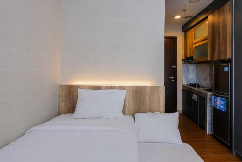 Stylish And Posh Studio Saveria Apartment By Travelio