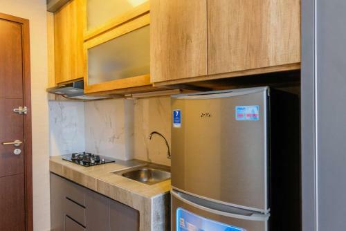 Stylish And Posh Studio Saveria Apartment By Travelio