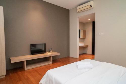 Hotel 3j Home Lippo Karawaci
