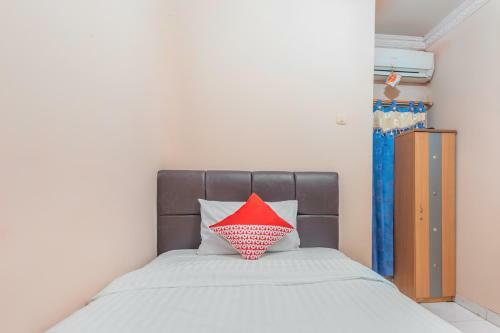 Hotel Oyo 2765 Mulia Raja Kost