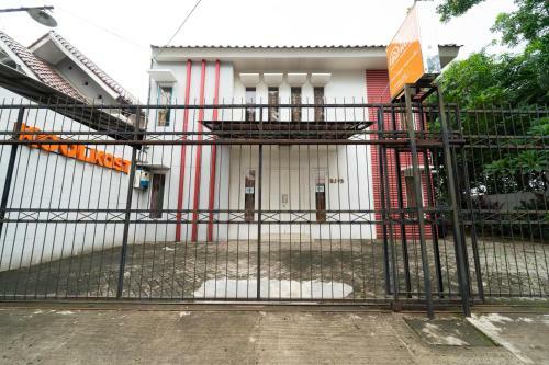 Hostal Koolkost Syariah @ Teraskota Bsd