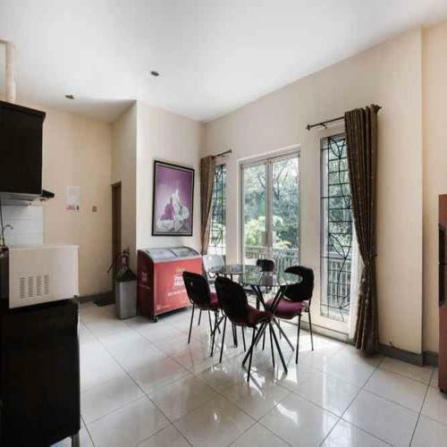Hostal Nusalink Near Karawaci Syariah