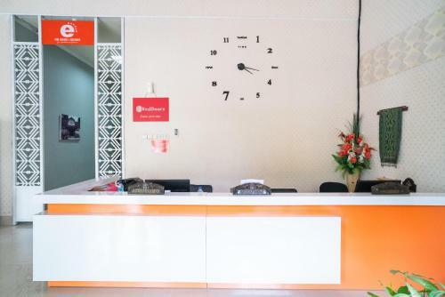 Hotel Reddoorz @ Jalan Pendidikan Mataram