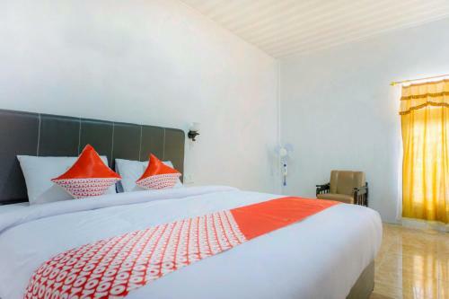 Hotel Oyo 2186 Tongging Beach