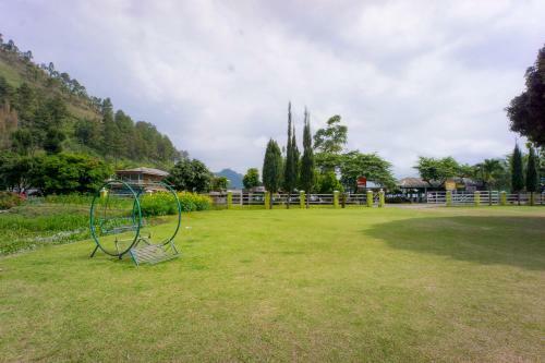 Hotel Oyo 2186 Tongging Beach