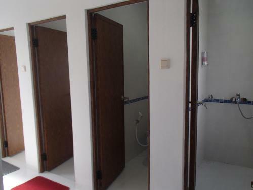 Posada Askara Guest House & Hostel