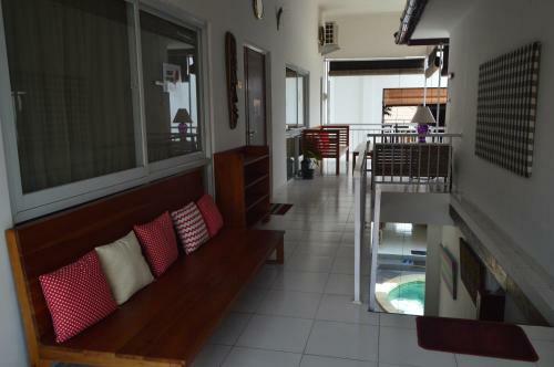 Posada Askara Guest House & Hostel