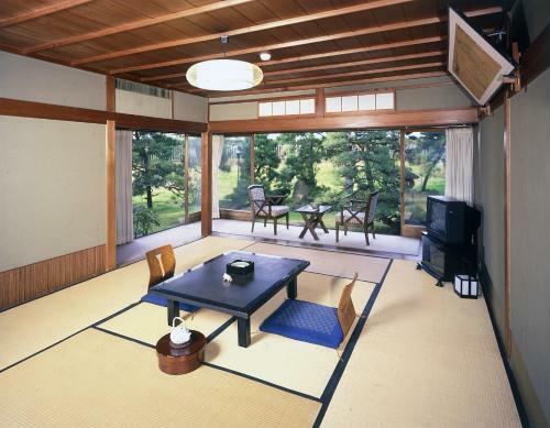 Seikiro Ryokan Historical Museum Hotel