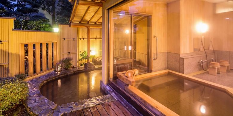 Hotel Charoku Bekkan
