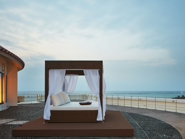 Sunmarina Hotel