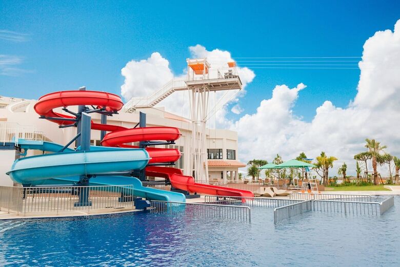 Sunmarina Hotel
